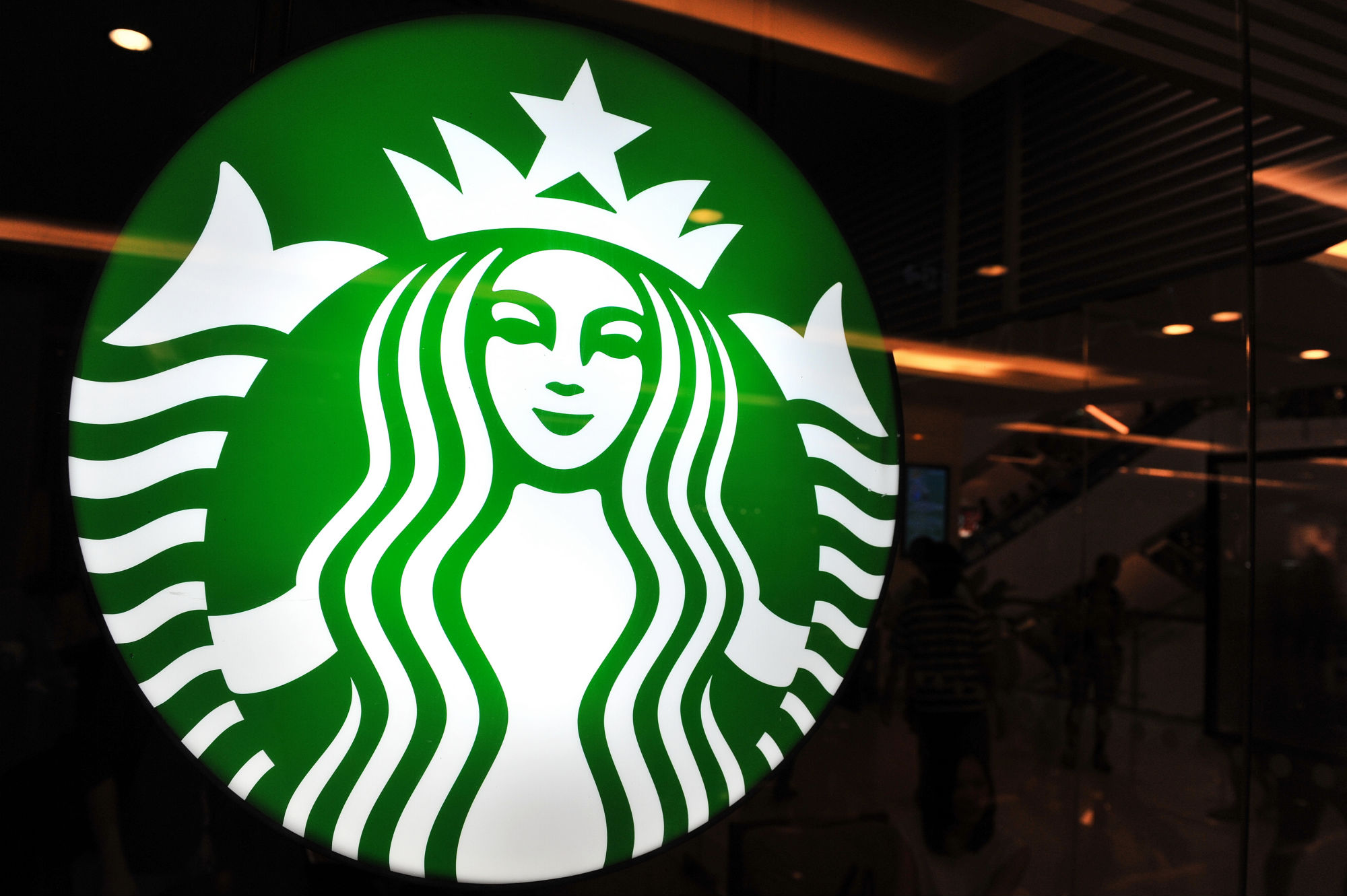 Starbucks Turns A BOGO Promotion Into A Political Movement, Nation To Elect Venti Skim Chai Latte