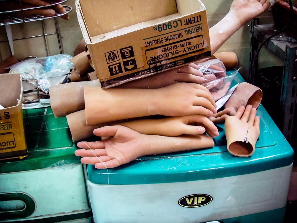 visiting-the-seols-artificial-limb-district-312-body-image-1426120110